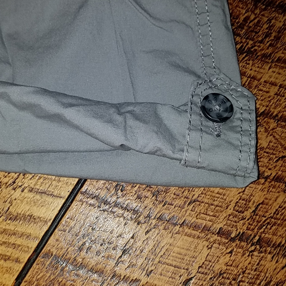 Capris - Picture 2 of 5